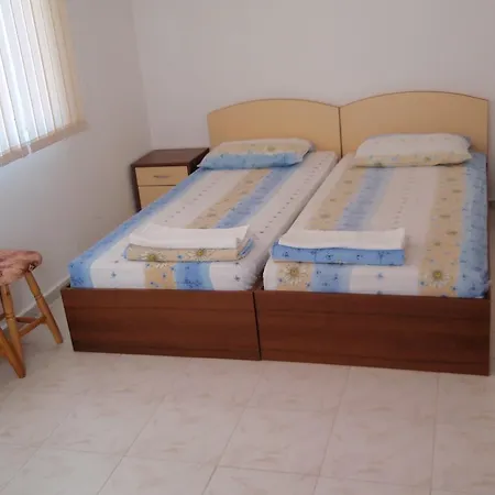 Guest house Plamar