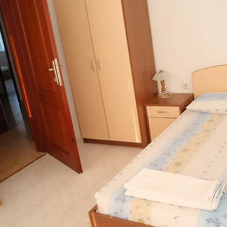Plamar Guest house